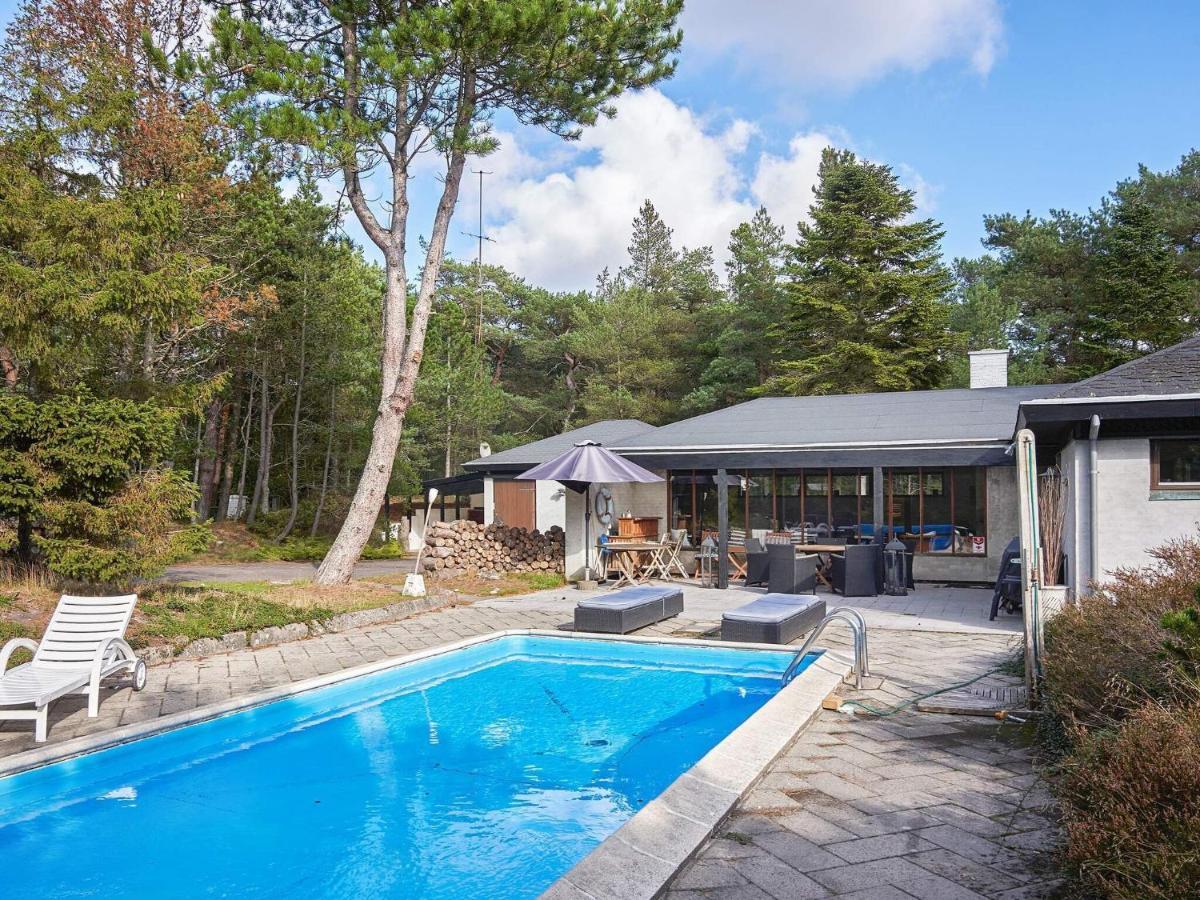 6 Person Holiday Home In Nex Nexo Exterior photo